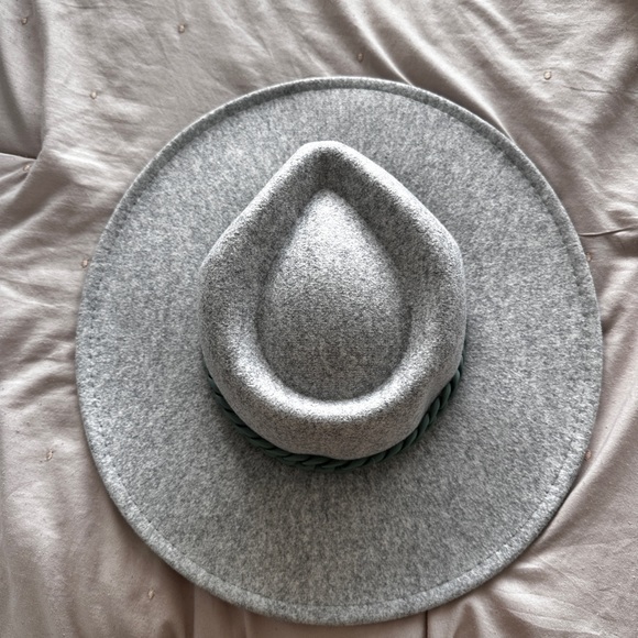 Grey Flat Brim Hat - Picture 2 of 2